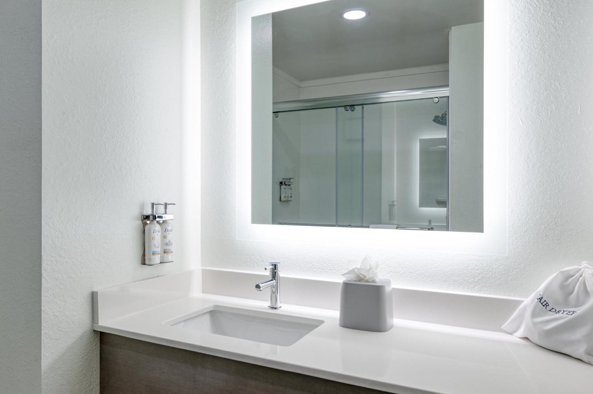 Holiday Inn Express Hotel & Suites Columbia-I-20 At Clemson Road By Ihg Εξωτερικό φωτογραφία